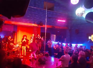 spain/castile-and-leon/nightclub/sala-valentino-s