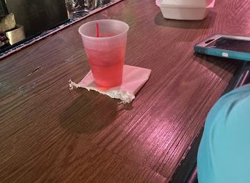 Taes Lounge