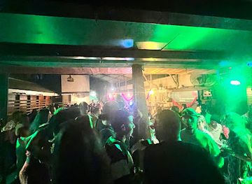 mauritius/grand-baie/nightclub/vintage