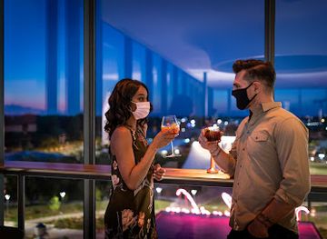 arkansas/bentonville/nightclub/tower-bar-at-the-momentary