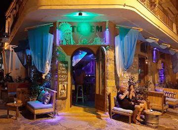 greece/skiathos/nightclub/totem