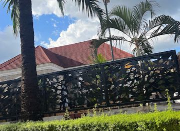 nigeria/awhum-waterfall/nightclub/voodoo-lounge