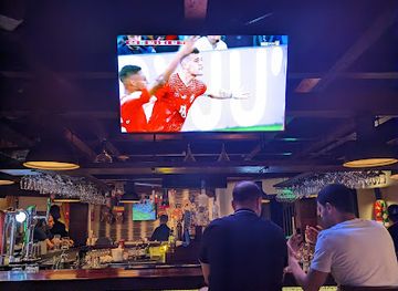 qatar/doha/katara-cultural-village/nightclub/paloma