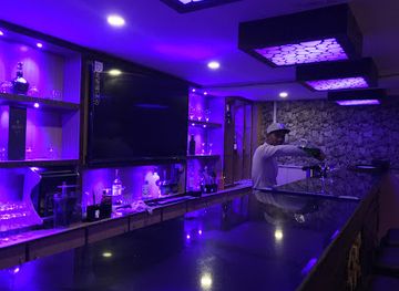 Liquid Lounge