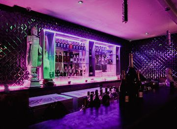 senegal/dakar/almadies/nightclub/vogue-night-club