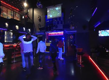 THOR HOTEL (THE PARTY WORLD) AGRA