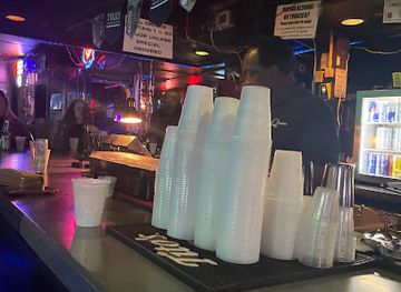 alabama/cahaba-river/nightclub/the-quest-club