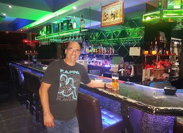 Silver Club Pool Bar