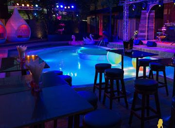 thailand/gulf-of-thailand/nightclub/party-bangkok-songkran-festival