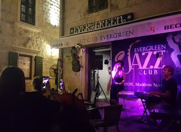 Jazz Club Evergreen