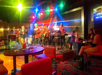 Darlin' Darlin' Music Lounge