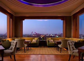 india/hyderabad/hussain-sagar/nightclub/altitude-lounge-bar-hyderabad-marriott-hotel-convention-centre