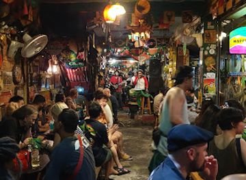 thailand/bangkok/khao-san/nightclub/happy-bar