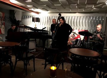 portugal/sintra-cascais-natural-park/nightclub/cascais-jazz-club