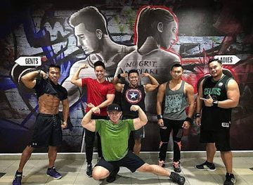 brunei/seria/nightclub/the-den