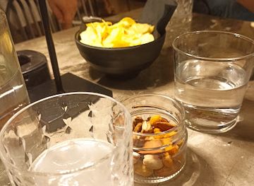 greece/corfu/corfu-old-town/nightclub/club