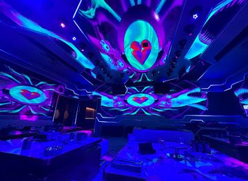 laos/bokeo-province/nightclub/huang-chao-hui-guo-ji-yu-le-hui-suo