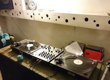 lithuania/dzukija-national-park/nightclub/neospektras-varenos-rajono-progresyvios-muzikos-klubas