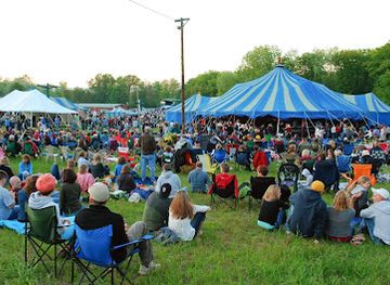 wisconsin/apostle-islands-national-lakeshore/nightclub/big-top-chautauqua-box-office-gift-shop