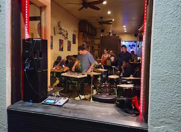 california/oceanside/nightclub/the-jazzy-wishbone