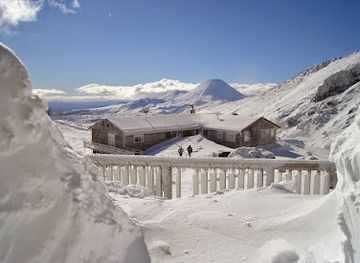new-zealand/tongariro-national-park/nightclub/ruapehu-ski-club-the-hut-whakapapa-ski-field