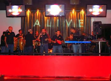 el-salvador/san-salvador/san-benito/nightclub/a-l-i-v-e