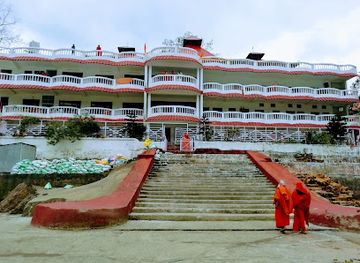 india/rishikesh/ram-jhula/nightclub/high-sky