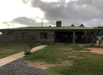 uruguay/quebrada-de-los-cuervos/nightclub/municipal-quebrada-de-los-cuervos-park