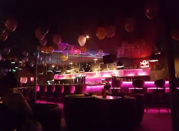 Le DANDY'S bar, club et Karaoké