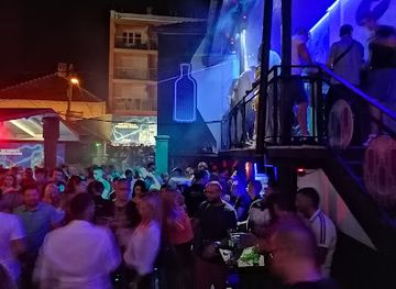Cafe Club Casino