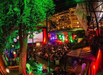 greece/thessaloniki/rotunda/nightclub/aigli-geni-hamam