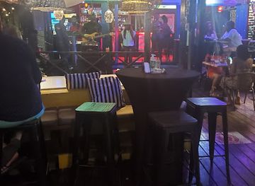 grenada/saint-george/nightclub/the-junction-bar-and-grill