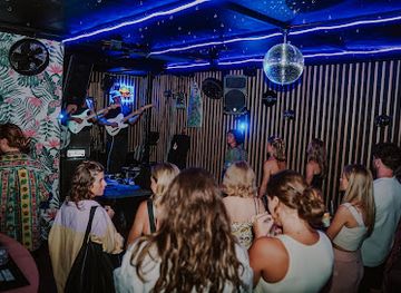 australia/noosa/nightclub/ole-noosa
