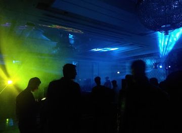 india/delhi/saket/nightclub/the-lounge-bar-sheraton-new-delhi-hotel