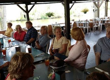 vermont/middlebury/nightclub/mister-up-s-restaurant-and-pub