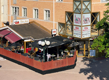 sweden/halsingland/nightclub/alen-pub