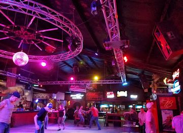 Gus' Country Rock Club