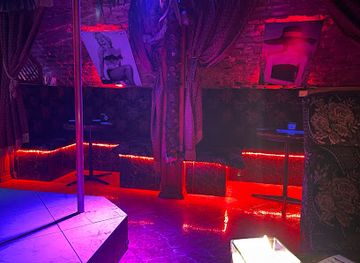 hungary/gyor/nightclub/striptease-bar
