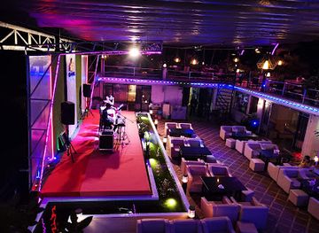 cambodia/siem-reap/charles-de-gaulle-boulevard/nightclub/kesorkole-high-class-ktv