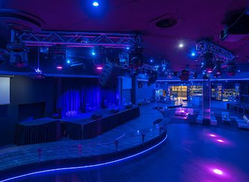 california/glendale/nightclub/giggles-nightclub