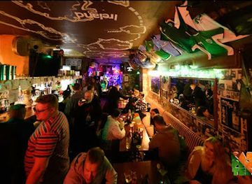 Irish Pub Carpenter Inn