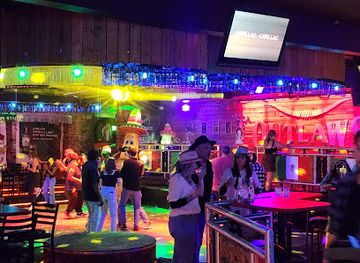 canada/saskatoon/nightclub/outlaws-country-rock-bar