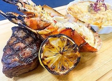 ohio/akron/nightclub/coat-room-lounge