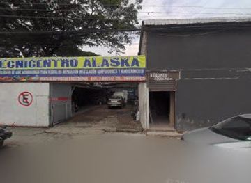 ecuador/guayaquil/parque-historico-guayaquil/nightclub/monarca-club