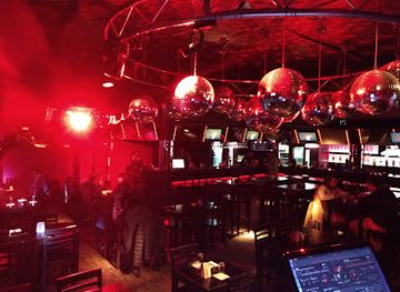 uruguay/montevideo/carrasco/nightclub/azabache-carrasco