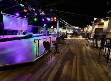 canada/winnipeg/assiniboine-park/nightclub/neon-lights-club