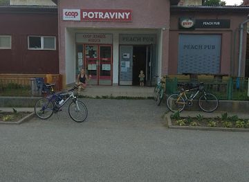 slovakia/slovak-karst-national-park/nightclub/peach-pub