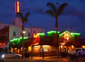 california/pismo-beach/nightclub/harry-s-night-club-beach-bar