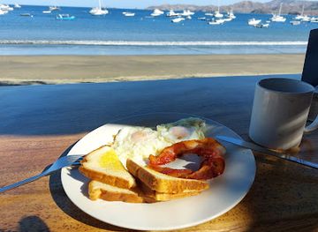 costa-rica/playa-flamingo/nightclub/donna-maria