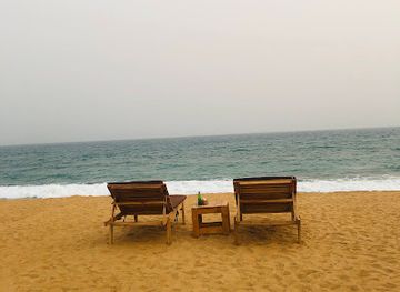 togo/agbodrafo/nightclub/la-plage-de-cesar